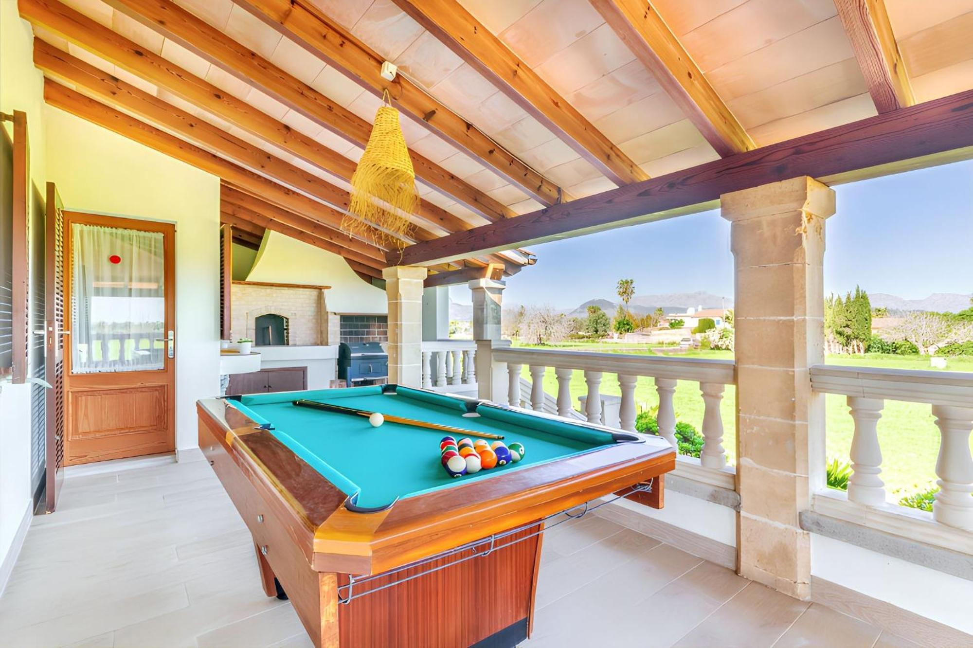 Villa Elegant In With Private Pool