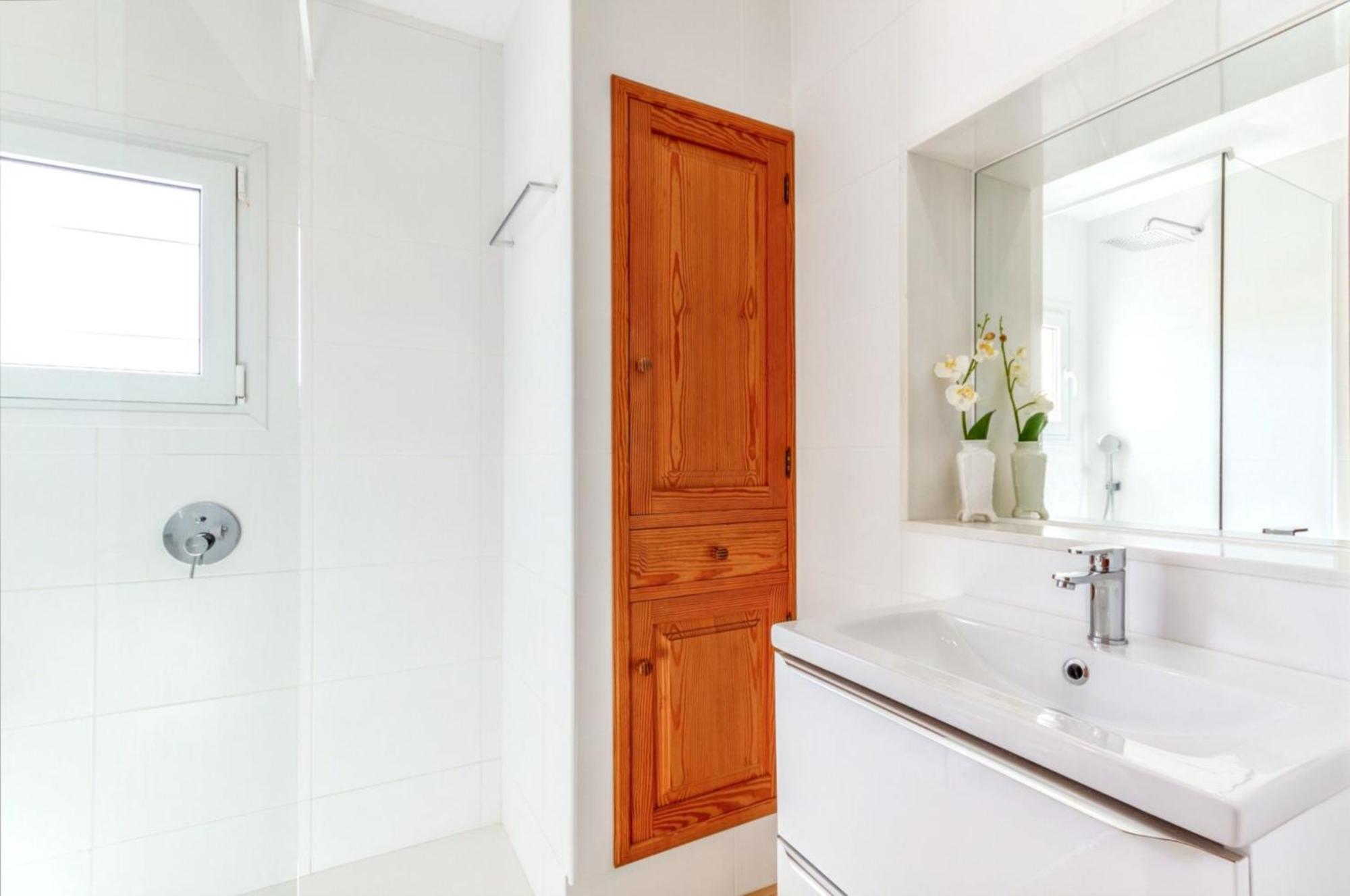 Elegant In With Private Pool *